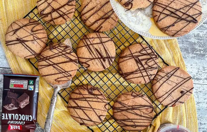 Cherry Shortbread